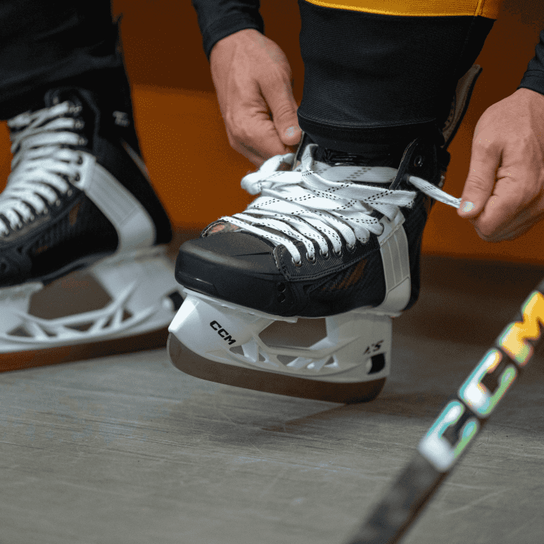 Schlittschuhe CCM Retro Tacks 652 PRO INT